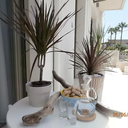 Rethymno Modern Sea House Hotel